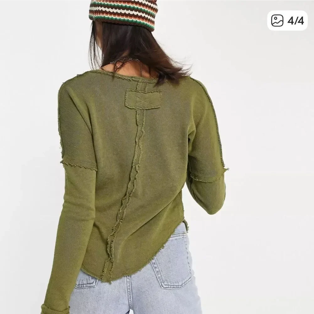 Free People We The Free Come & Get It V-Neck Sweater Green Large